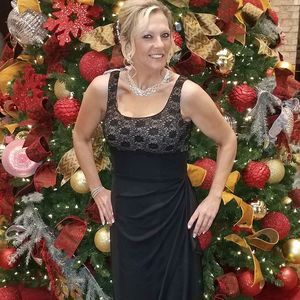 Meet your Posher, Pauline